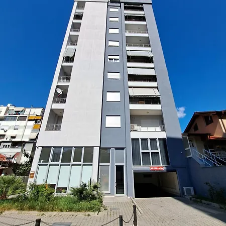 Pazari Luxury Central Apartment Tirana Exterior foto